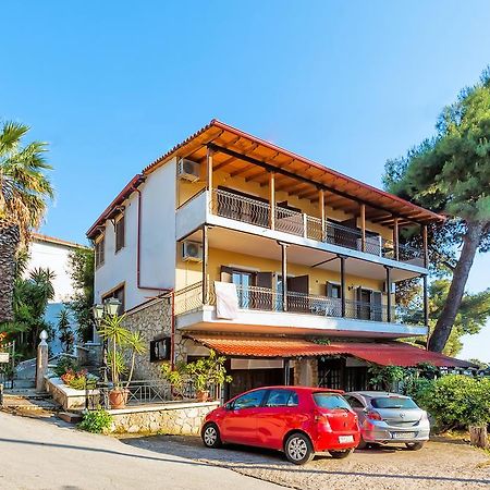 Xenios Loutra Village Karnagio Exterior foto