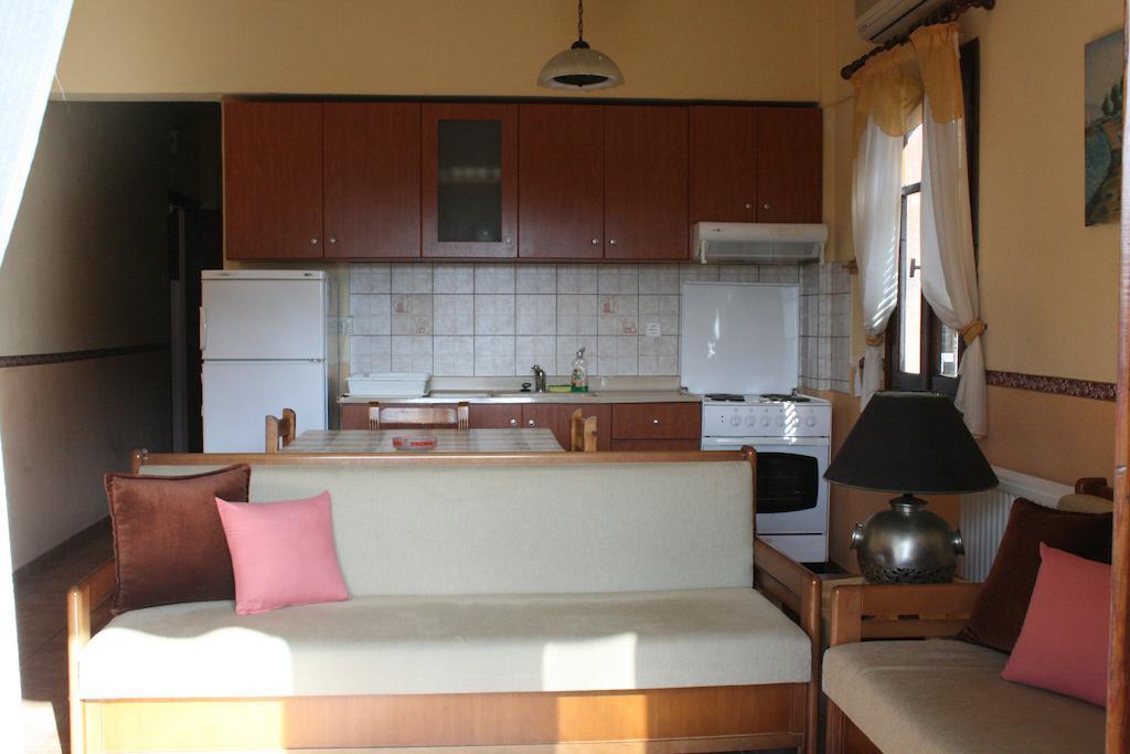 Xenios Loutra Village Karnagio Exterior foto
